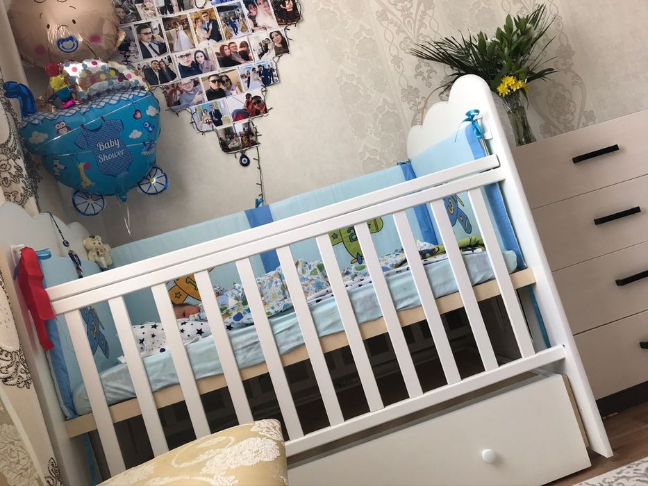 Продам детскую кроватку