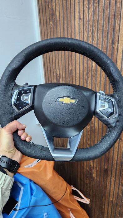 Hitoy rul. Lipistoklari bor.