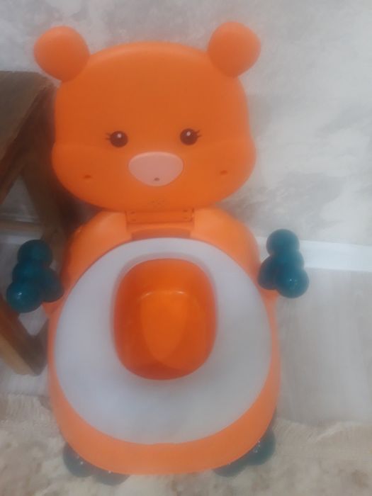 Детский горшок продам
