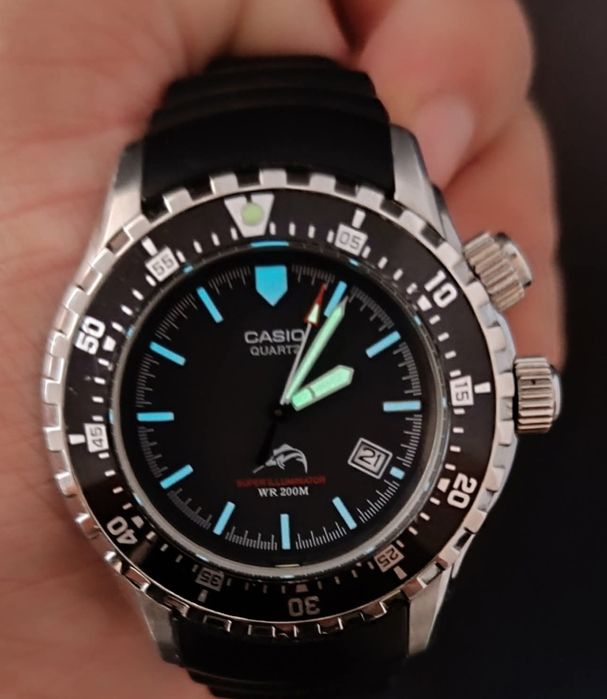 Casio Duro MDV 102 - Super Illuminator