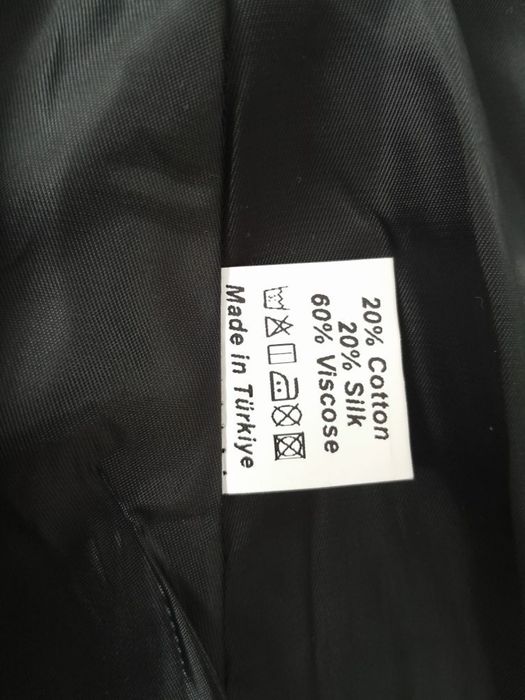 Продам новый костьюм