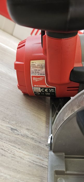 Milwaukee Циркуляр M18 CCS55