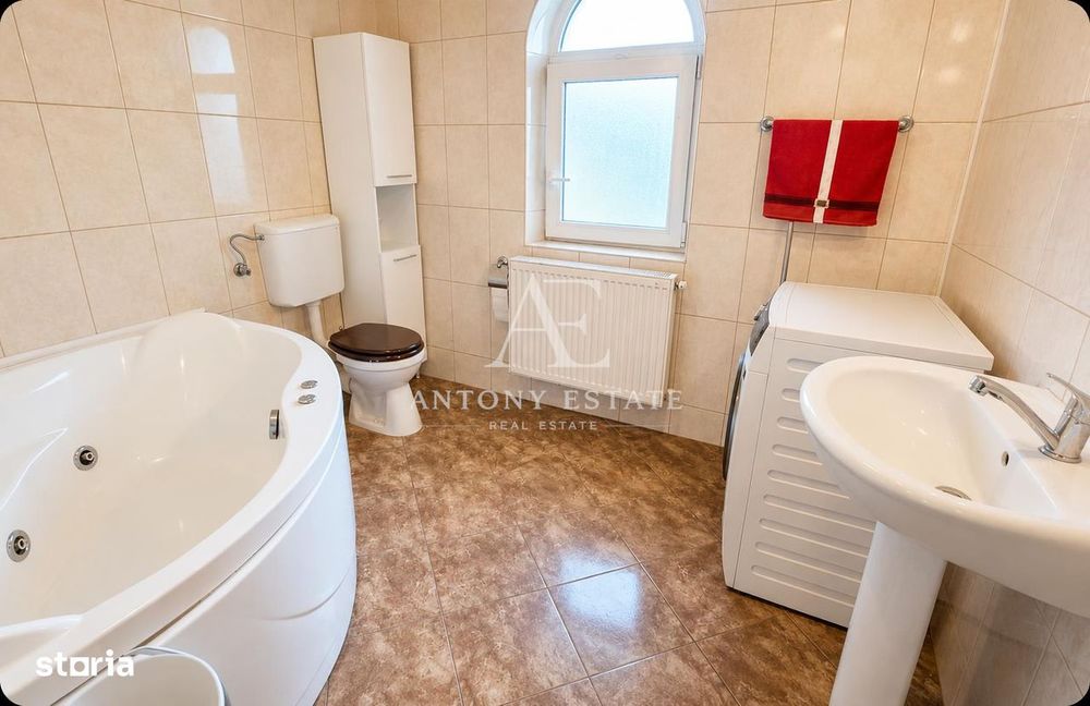 Antony Estate | Garden Gate House, Casa de Vanzare, Santandrei,  Orade