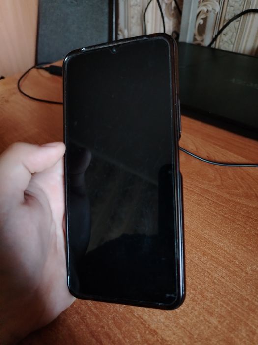 Продам смартфон Vivo Y53S