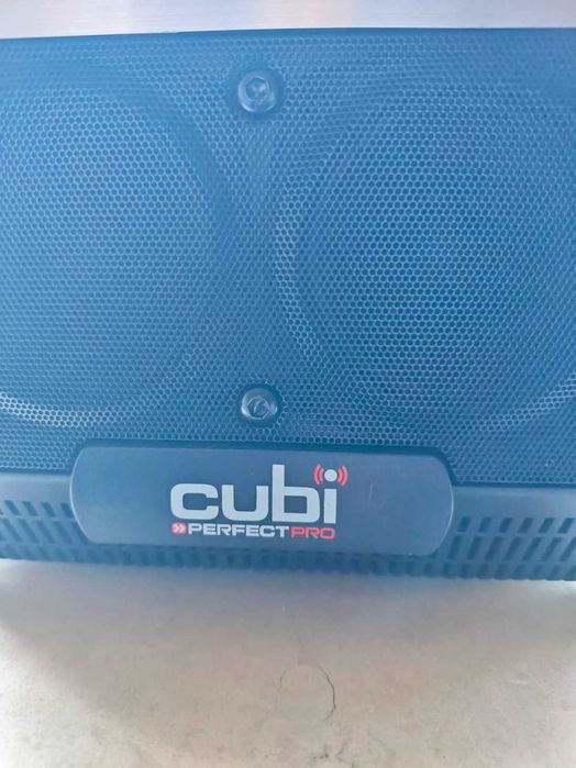 ЧИСТО НОВО Професионално строително радио PerfectPro Cubi – Мощен стерео звук (На батерии и 220V)