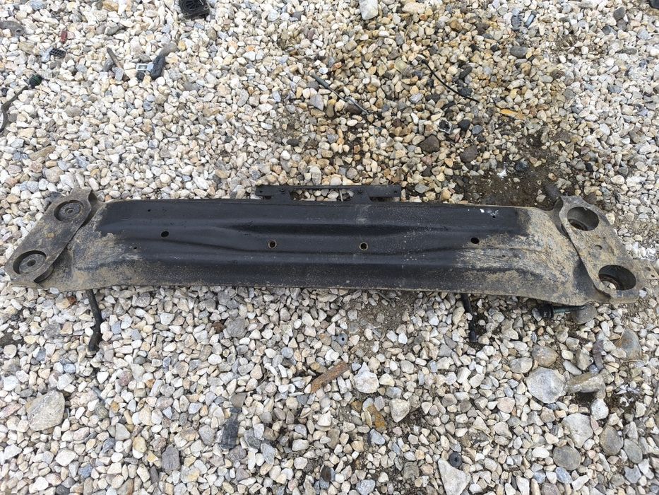 Греда под  скоростна кутия Suzuki Grand Vitara  III