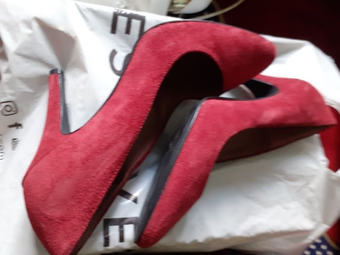 ghete  de firma din italia si alta inacaltaminte