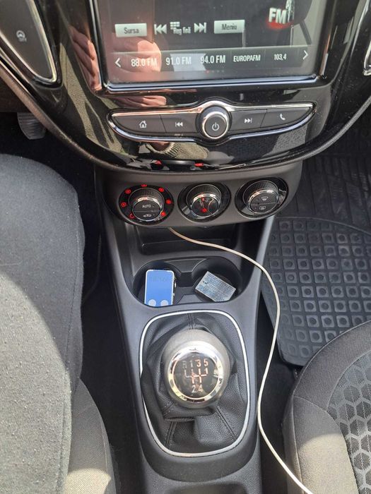 OPEL CORSA 1.4 benzină EURO 6, 43000 km REALI, primul proprietar, ecran tactil compatibil Android și Apple, mentenanță anuală