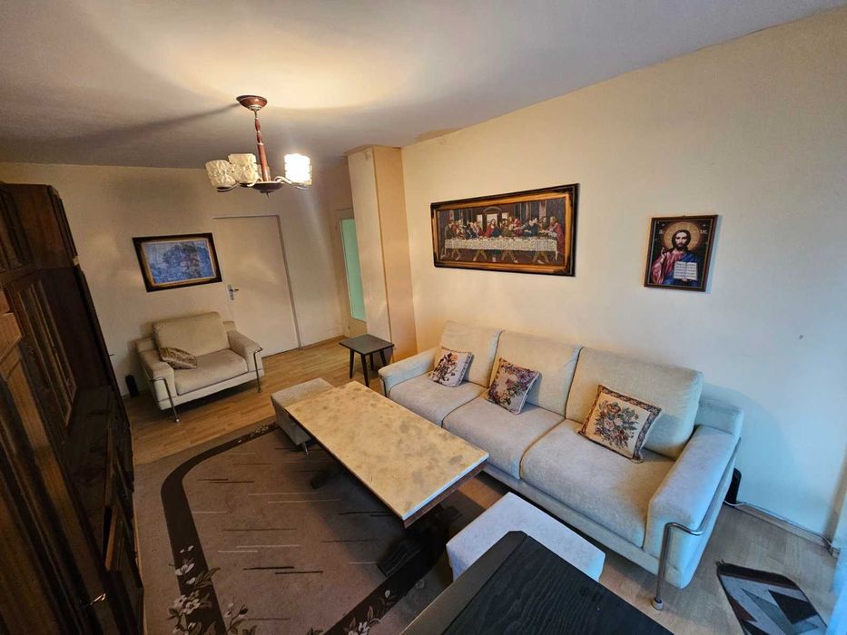 Продава се Тристаен апартамент в Русе, Възраждане - 100 кв.м за 1099 €/кв.м - Снимка #19