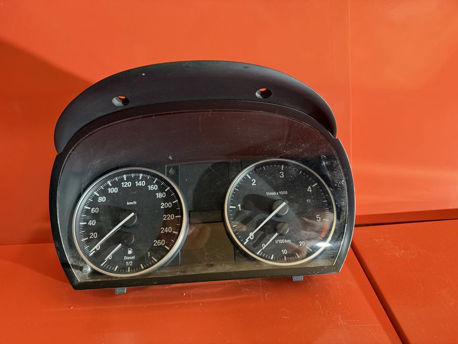 Километраж от BMW E9x E84