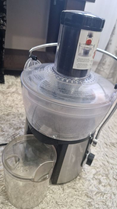 Storcător de fructe si legume Moulinex