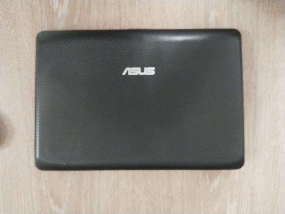 Продам нетбук asus