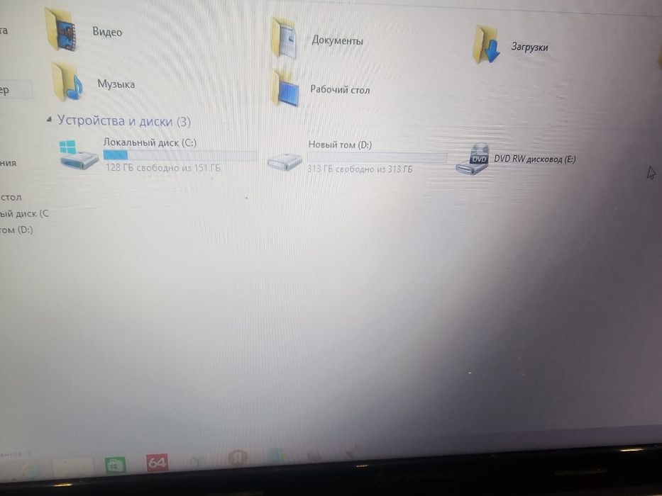 Продам ноутбук lenovo сумка мышка
