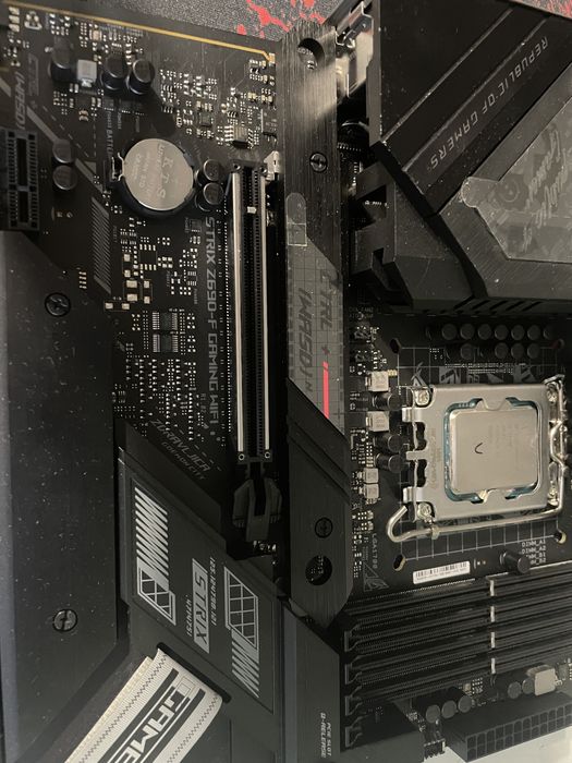 Плата Z690 + Core i5-12400