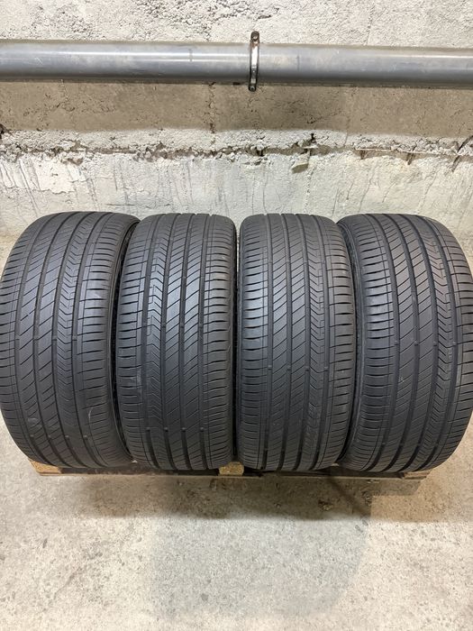 245/40/19 Kumho 4бр дот23