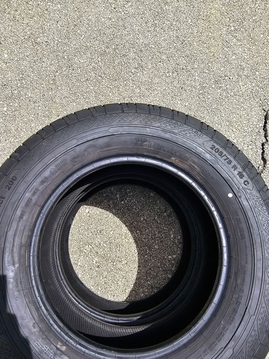 Anvelope de vară 205/75 R16 C Continental noi!
