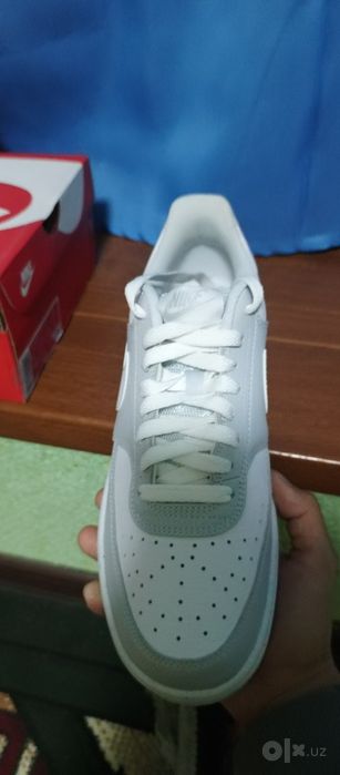NIKE. Court Vision Low sneakers