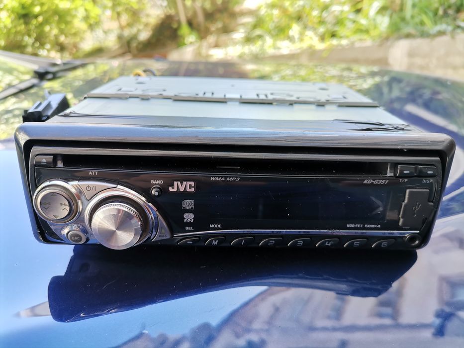 Автомобилно радио JVC KD-G351