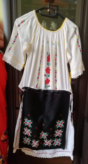 Ie tradițională