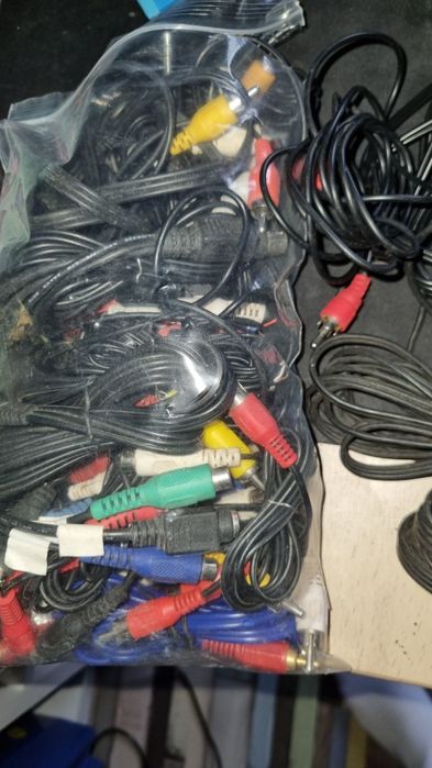 Cablu Audio video HDMI playstation 2 ps3 si altele rca jack boxe etc
