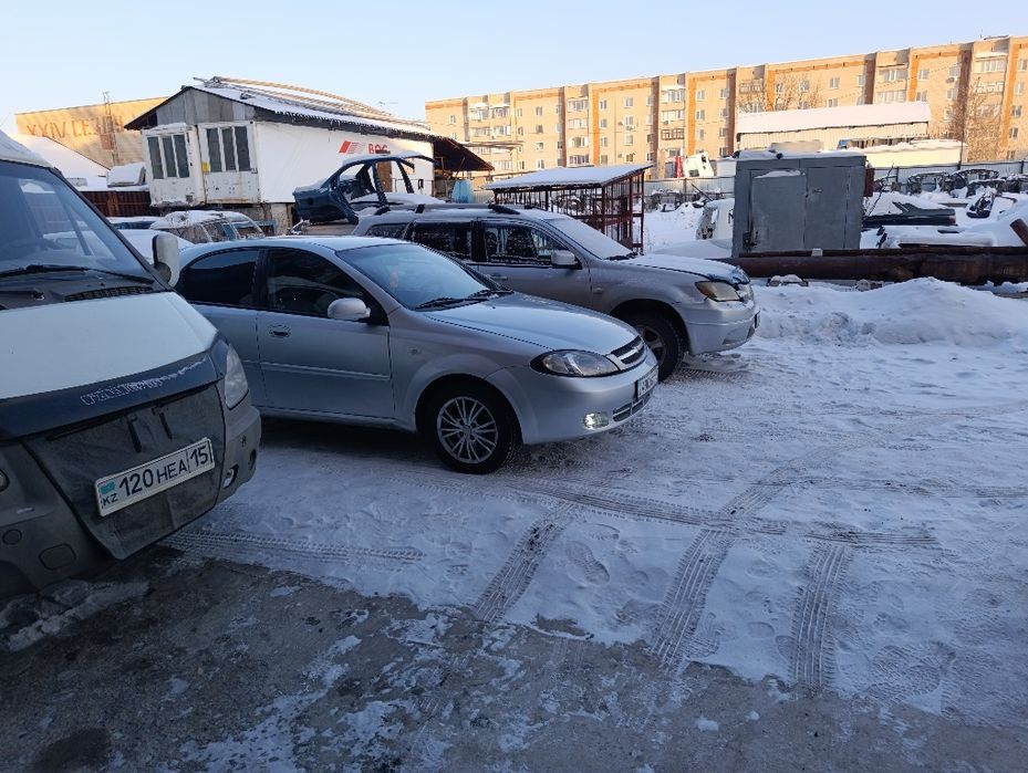 Продам резвый бензин нюхает