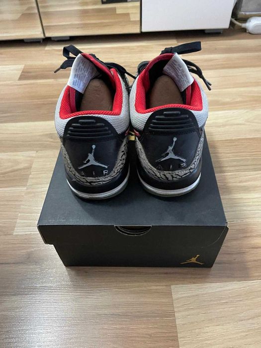 Adidasi nike air jordan Legacy 312 low ORIGINALI 38,5