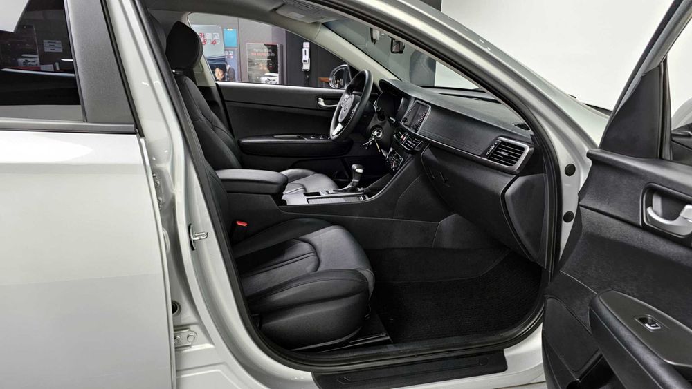 Kia K5 2.0Lpi autogeorge.com