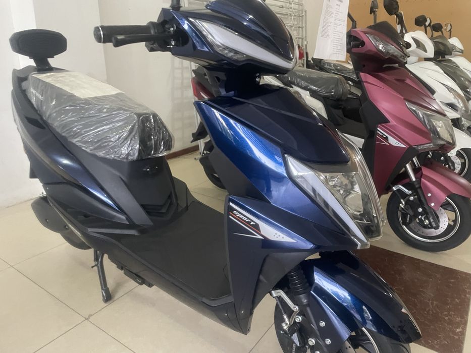 Электроскутерлар 60V32AH