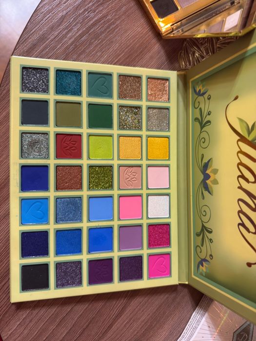 Продам тени новые