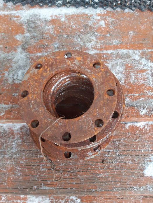 Продам фланцы на 110