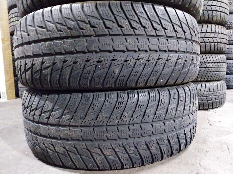 Anvelope second iarna 235 55 R17 Nokian