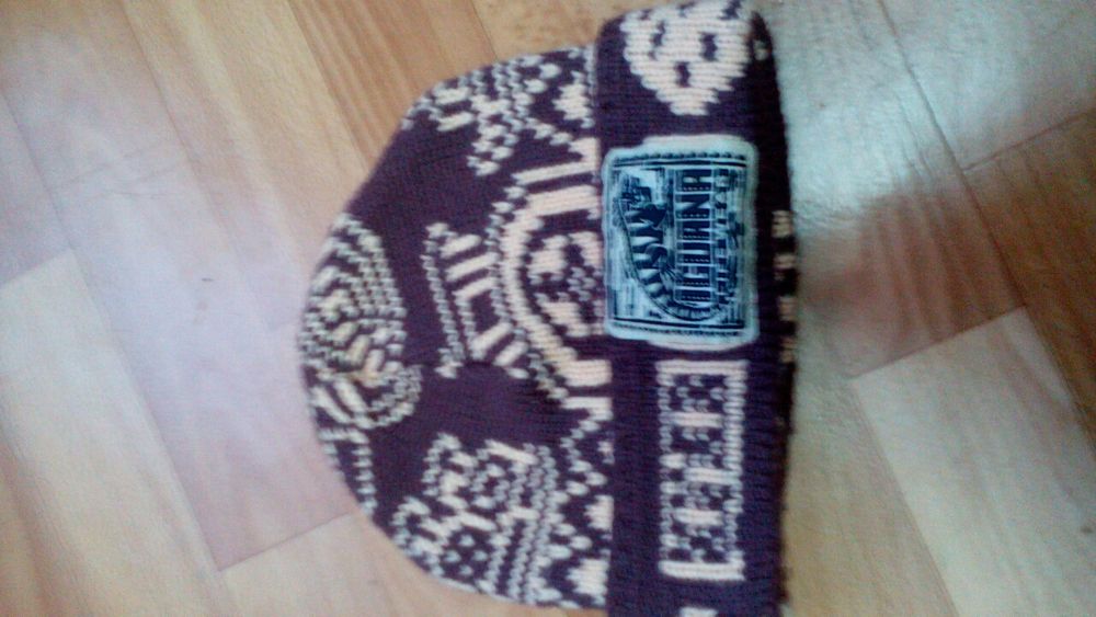 Зимни шапки Atlas и Iguana