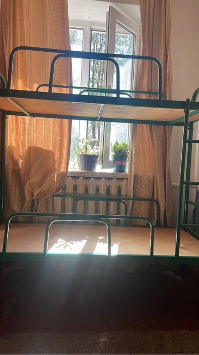 Детская кравать б/у