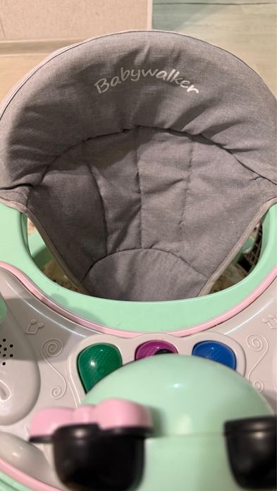 Продам ходунки в отличном состоянии