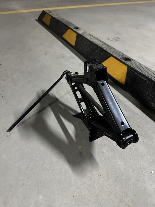 Домкрат Hyundai Sonata 2022г.