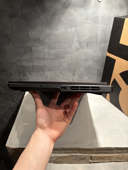 КАТО ЧИСТО НОВ Lenovo Legion Pro 5 | RTX 4070 | Intel i7 | Windows 11