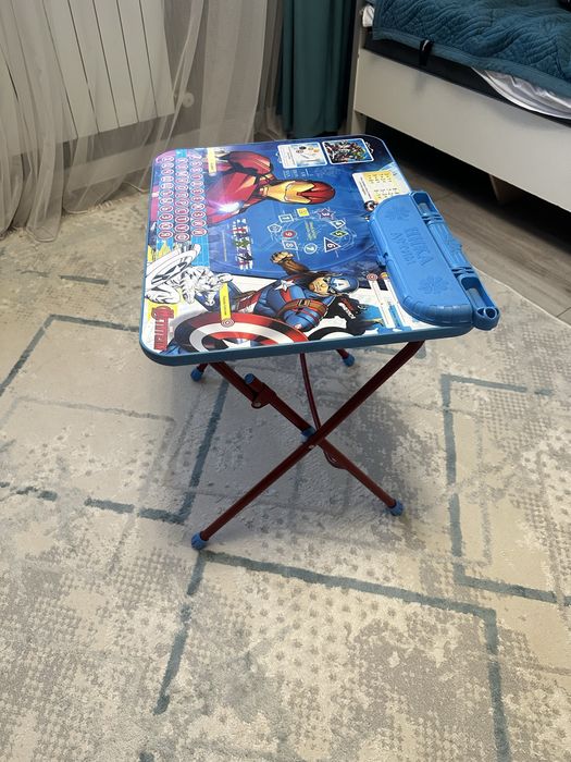 детская парта для учебы