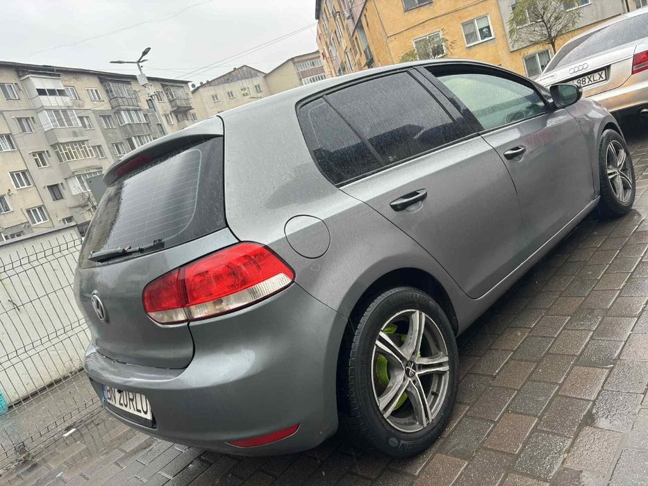 Vând wolkswagen golf 6