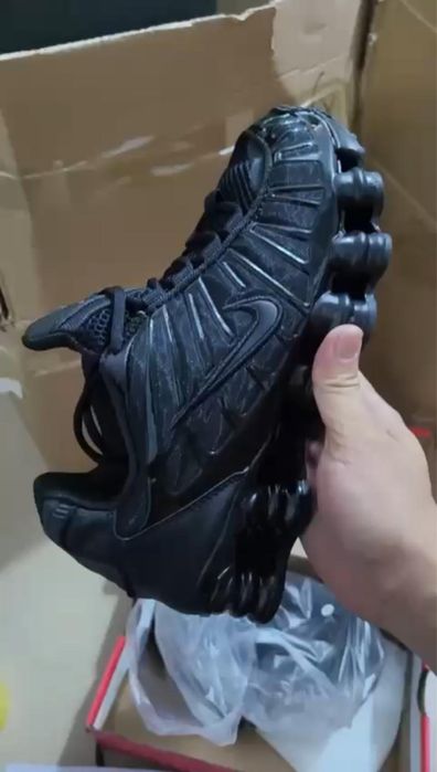 Nike Shox Black TL