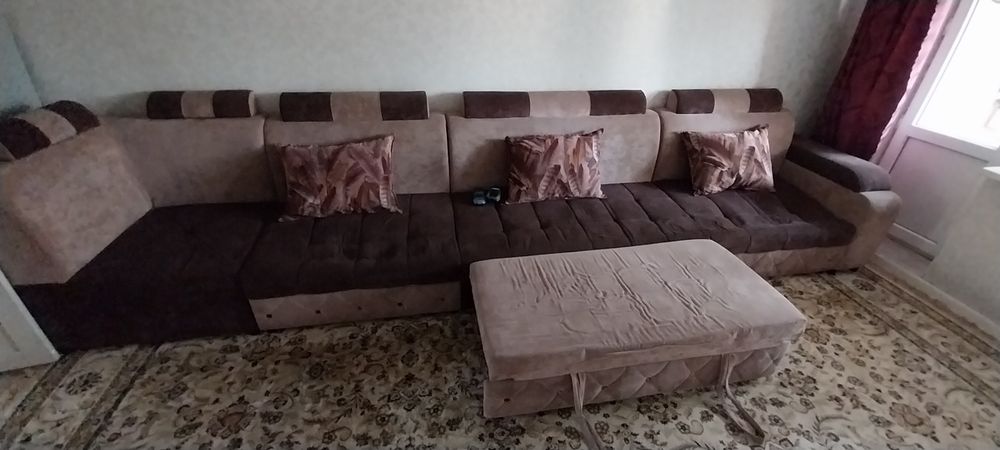 Продам диван 5 м