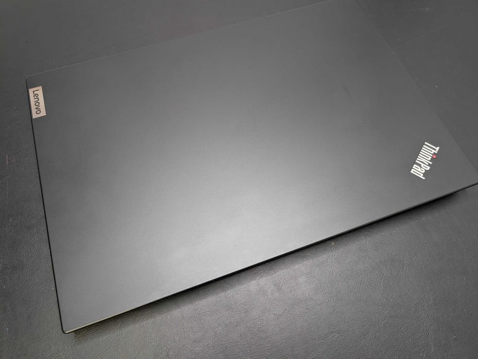 Лаптоп 15" Lenovo ThinkPad P15v G1 Intel Core i7 с 512GB SSD и 32GB RAM
