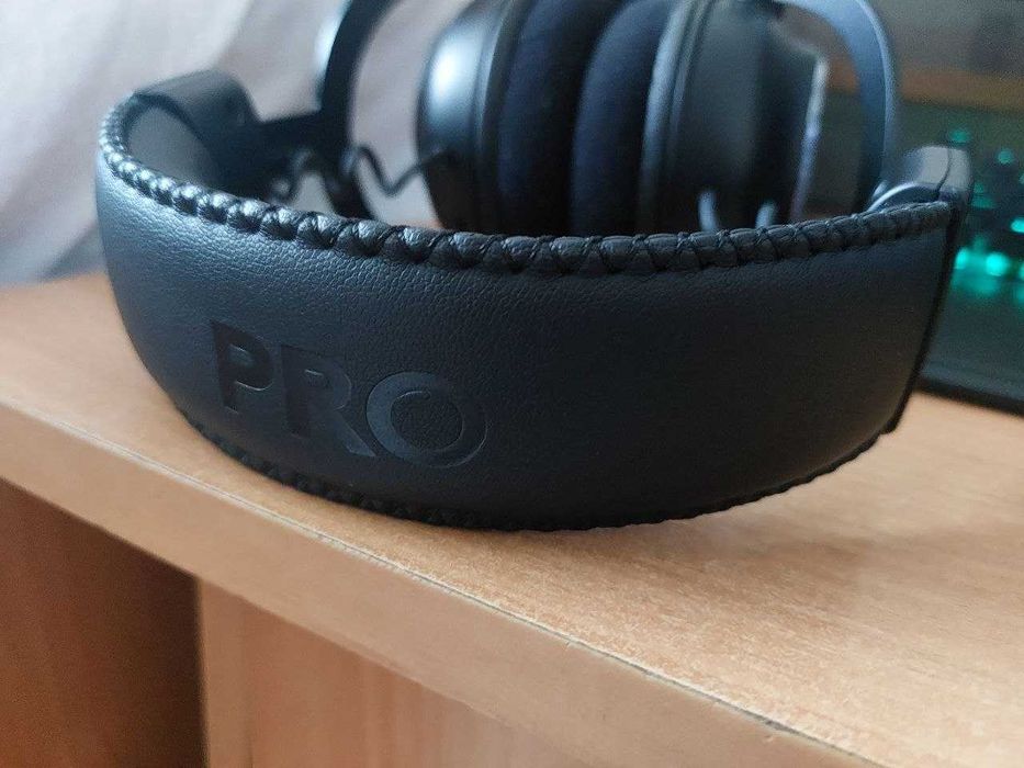 Продам гарнитуру беспроводные наушники Logitech G Pro X Wireless