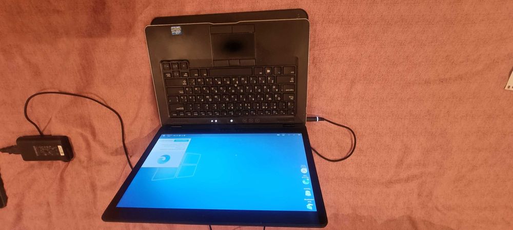 Ноутбук DELL latitude