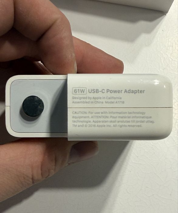 Incarcator Apple MacBook 61W USB C la cutie