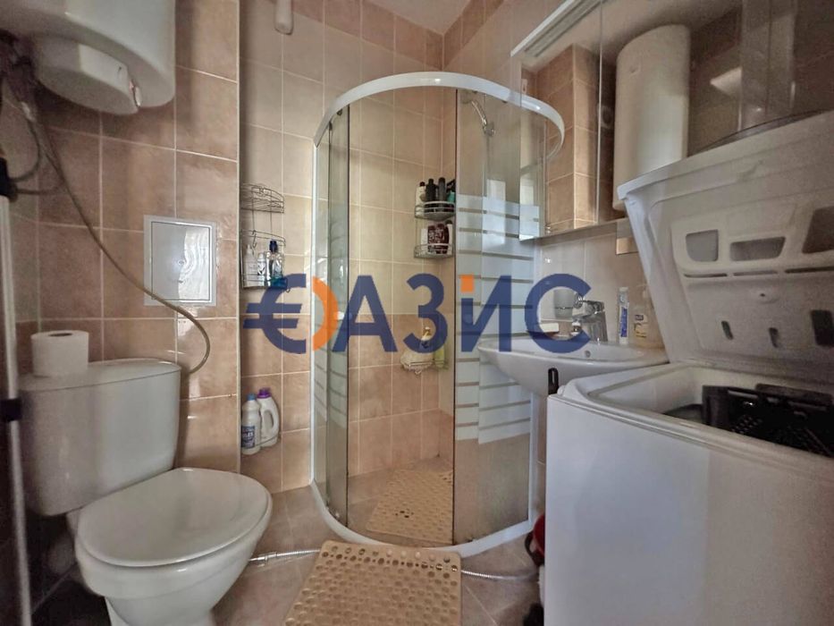 Продава се Тристаен апартамент в к.к. Слънчев бряг - 77 кв.м за 825 €/кв.м - Снимка #8