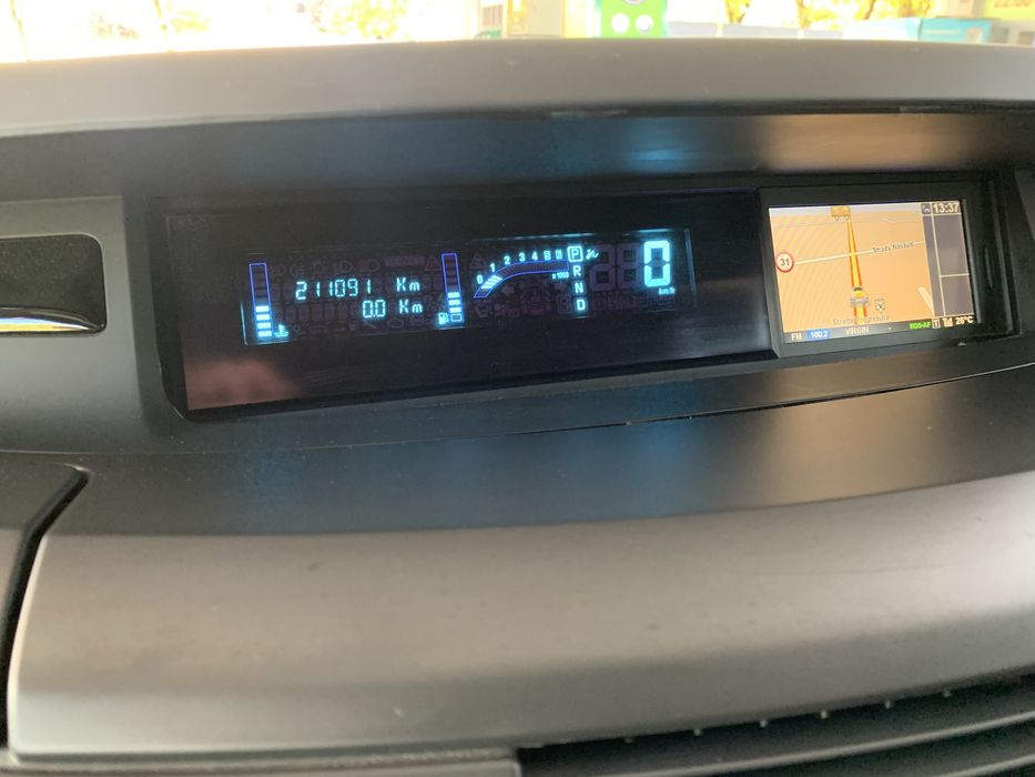 RENAULT Grand Espace 2013 — imagine 5
