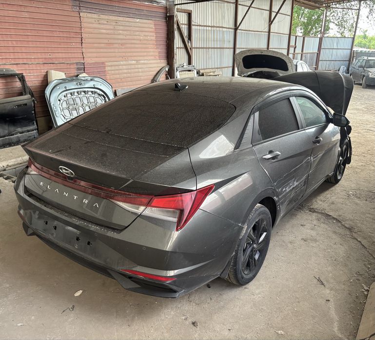 Xyundai elantra 9