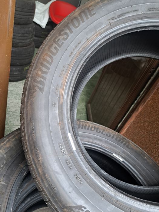 4 anvelope 235/60 R18 Bridgestone