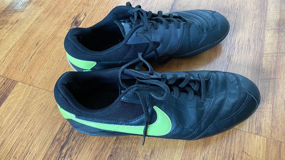 Стоножки Nike 44 номер