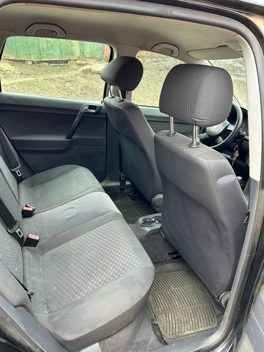 Vand polo 1.2 benzina